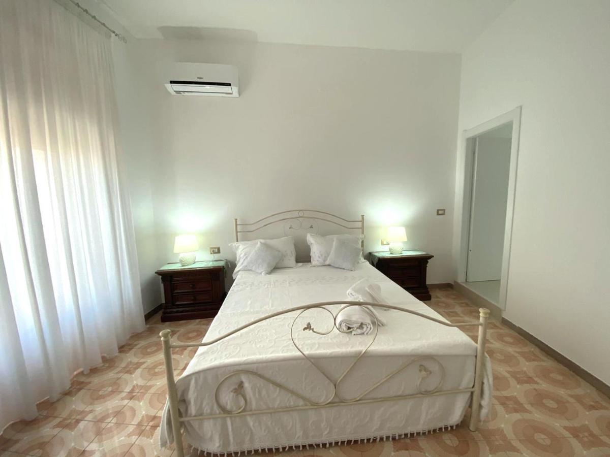 Le Fresie B&B Sant'Antioco Exterior photo
